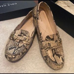 Lightly worn flats